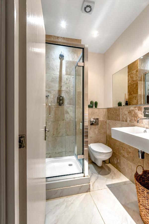 לונדון Cozy Covent Garden/Oxford Street Apartment מראה חיצוני תמונה